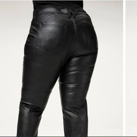Good American Better Than Leather Faux Leather Pants 16 - Picture 4 of 9